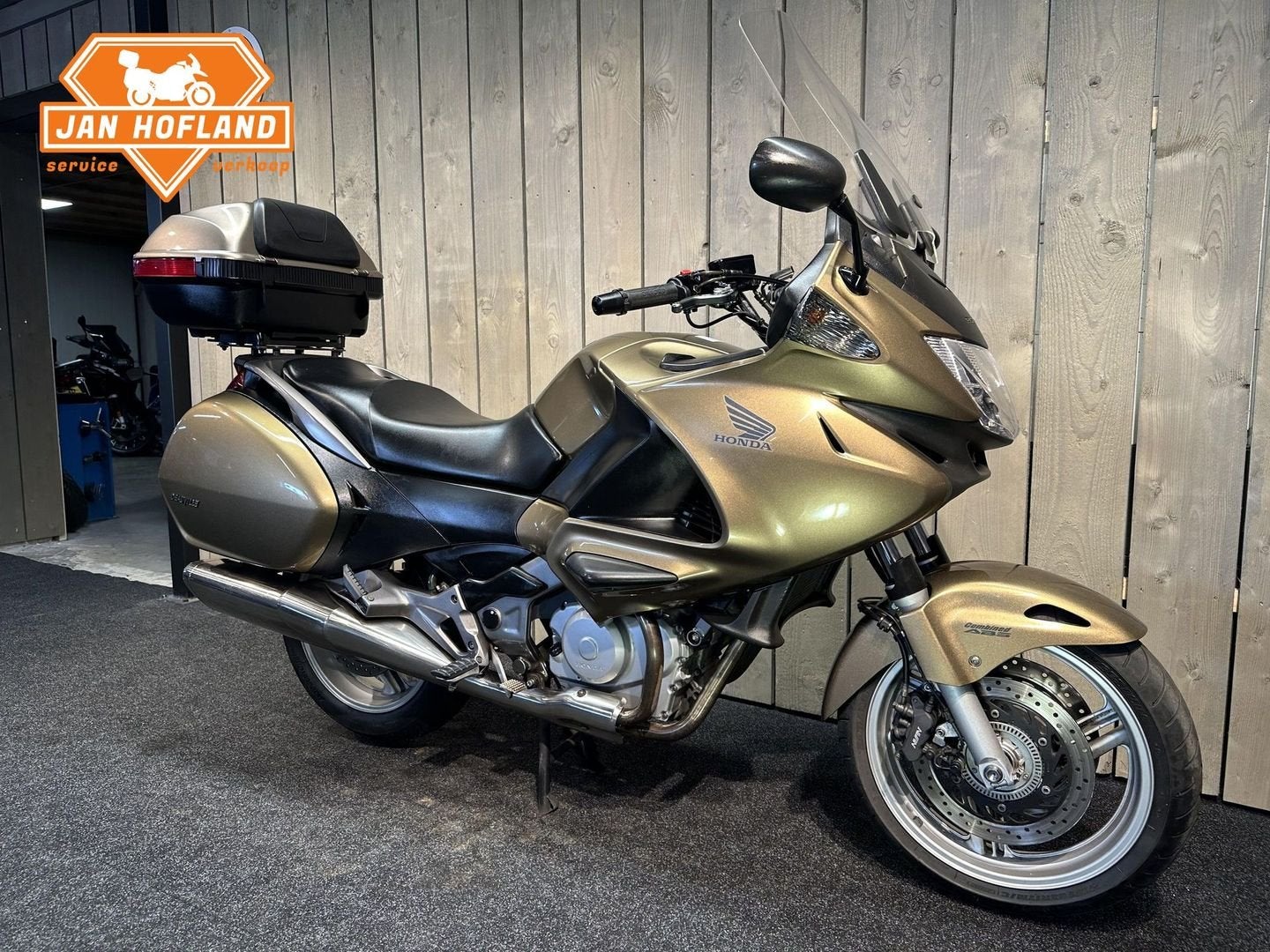 HONDA NT 700 V DEAUVILLE ABS (bj 2006) 73,558 km, 2 cilinders, HONDA, Motorrijbewijs A, Bedrijf