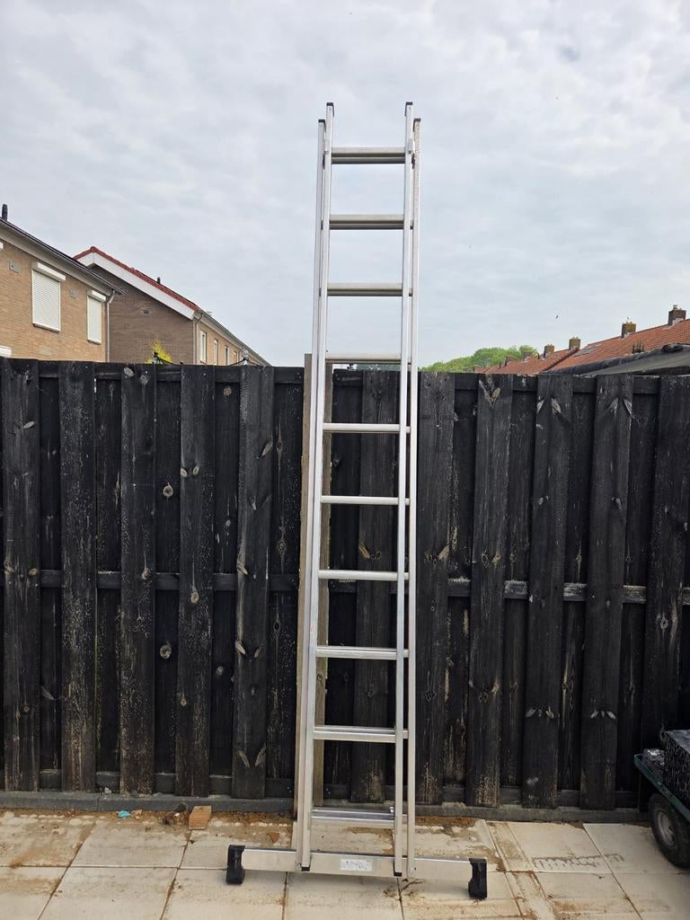 Uitschuifbare ladder - Tubesca Pronor 2x10 sporten, Doe-het-zelf en Verbouw, Ladders en Trappen, Ophalen, Gebruikt, Ladder, Opvouwbaar of Inschuifbaar