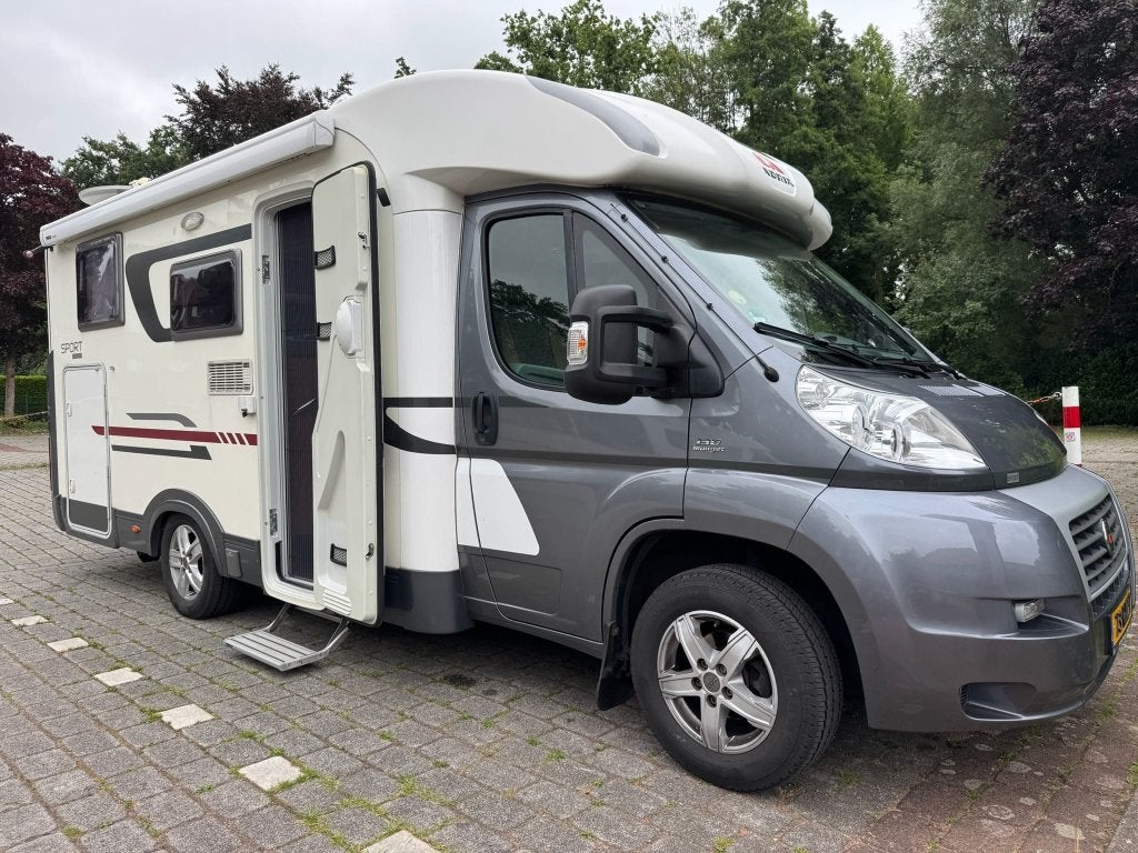 Adria sport 572 SL (1057903), Caravans en Kamperen, Chemisch toilet, Standaard zit, Ringverwarming, Fiat