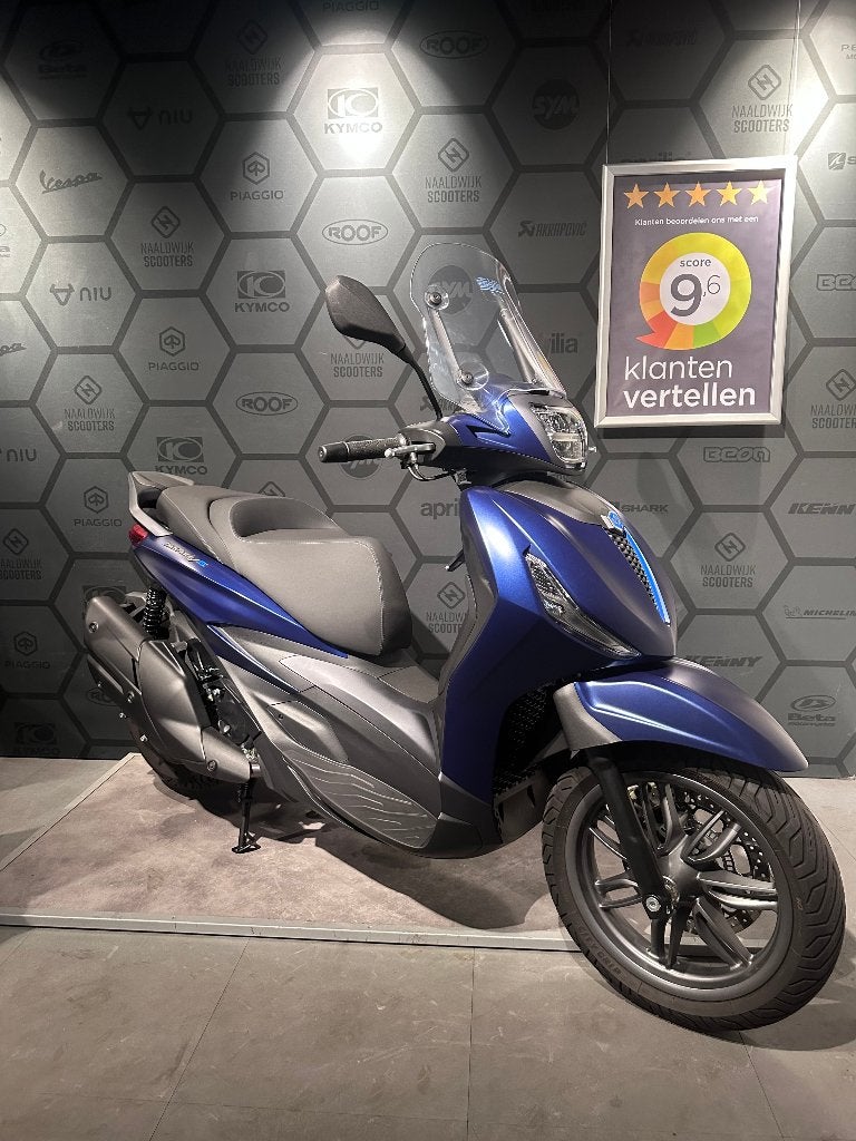 PIAGGIO BEVERLY S 400 2026 1.312KM BTW, Motoren, 400 cc, Scooter, Occasion, Bedrijf