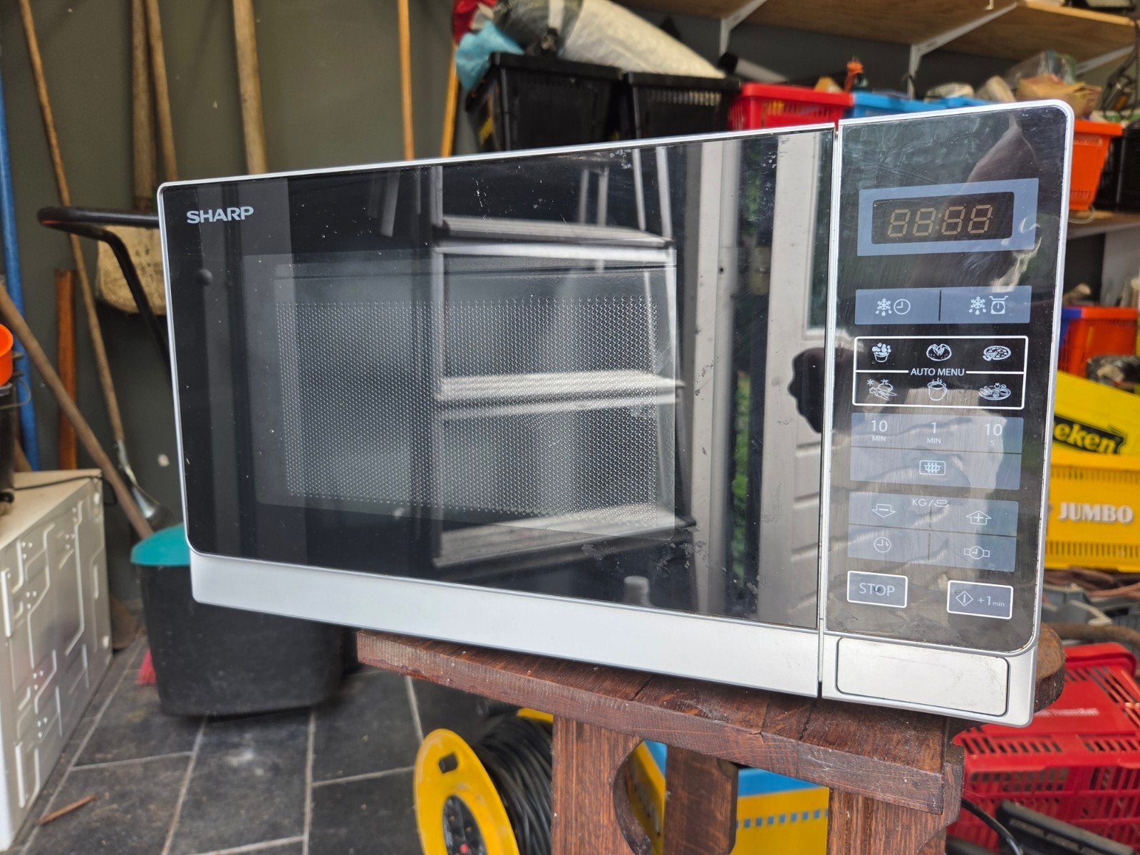 Magnetron sharp 800 wat, Ophalen, Gebruikt