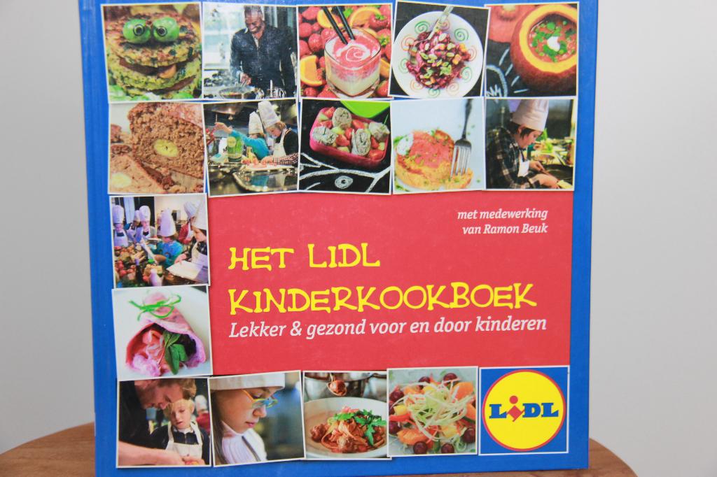 Het Lidl Kinderkookboek Lekker en Gezond, Hoofdgerechten, Ramon Beuk, Ophalen of Verzenden, Zo goed als nieuw