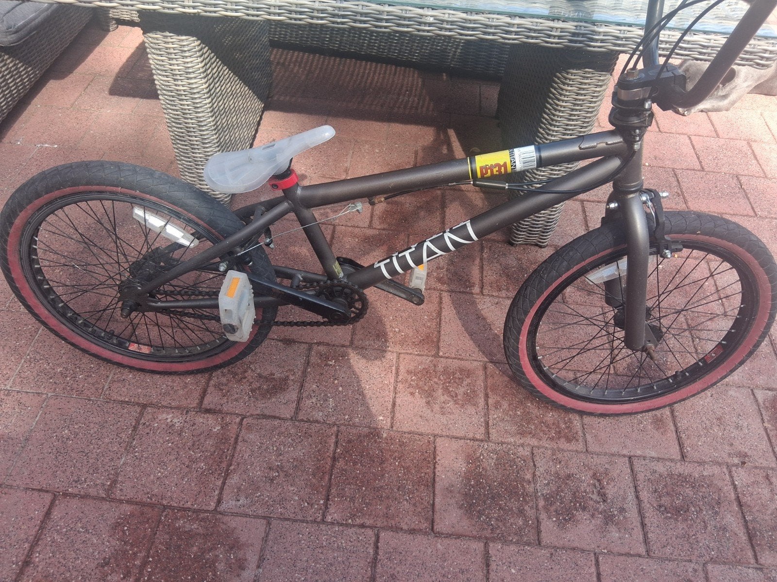 BMX Crosfiets Titan - Stoer en Klaar voor Actie!, Gebruikt, Staal, Velgrem, Ophalen of Verzenden