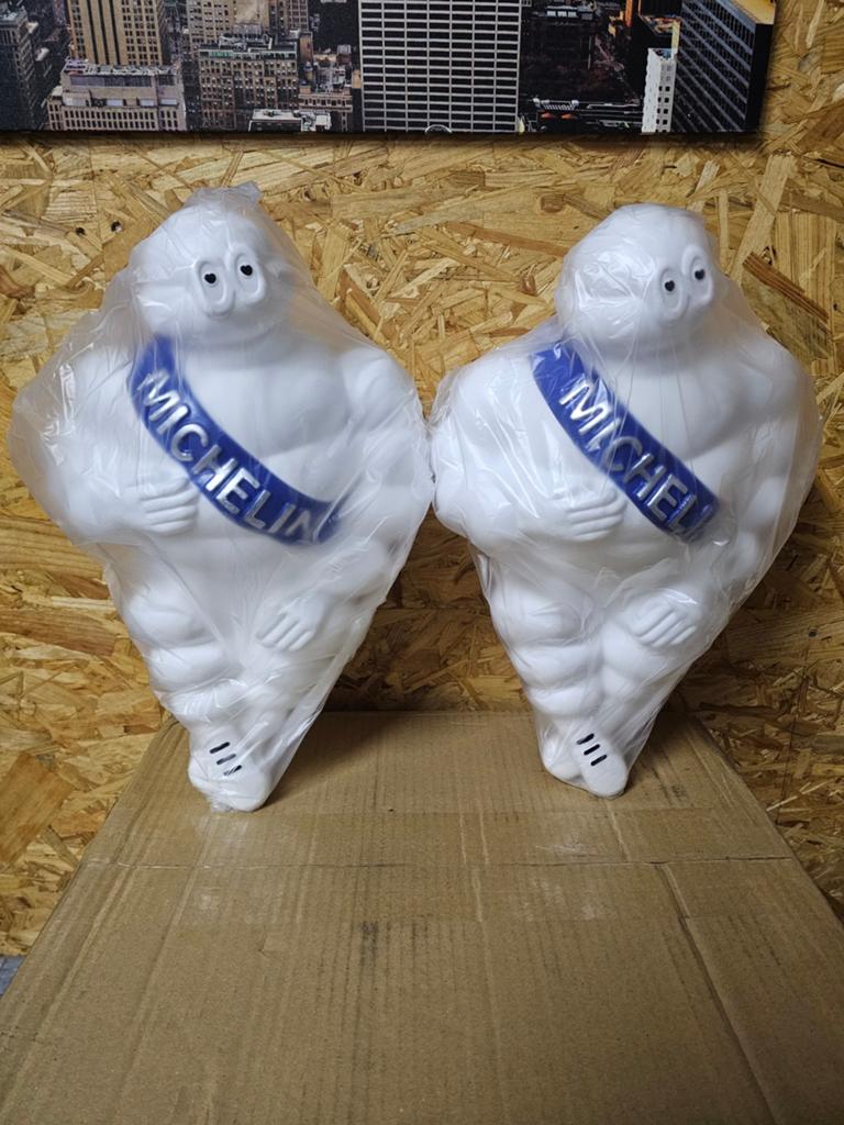 Michelin pop / poppen set van 2 nieuw met led en steuntjes, Verzamelen, Ophalen of Verzenden, Nieuw