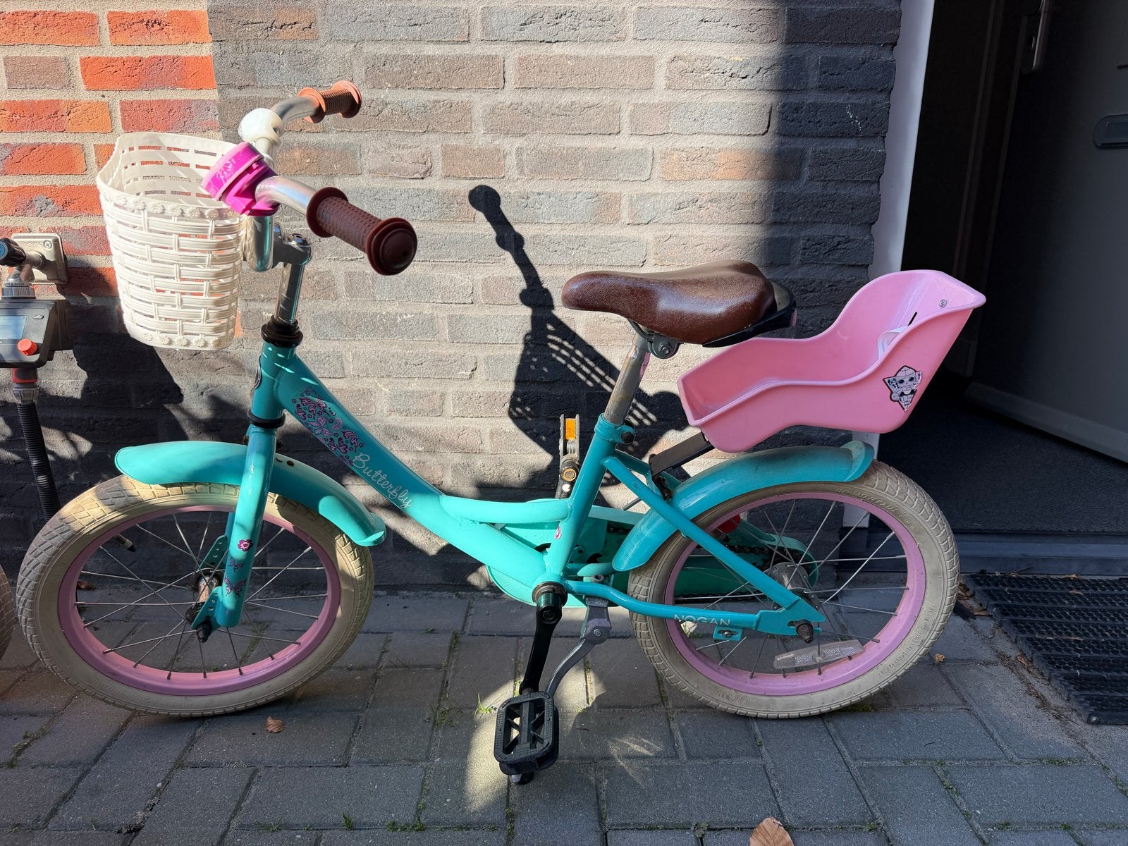 Nogan Butterfly 16 inch kinderfiets met mandje en zitje, Ophalen, Gebruikt, Terugtraprem, 16 tot 20 inch