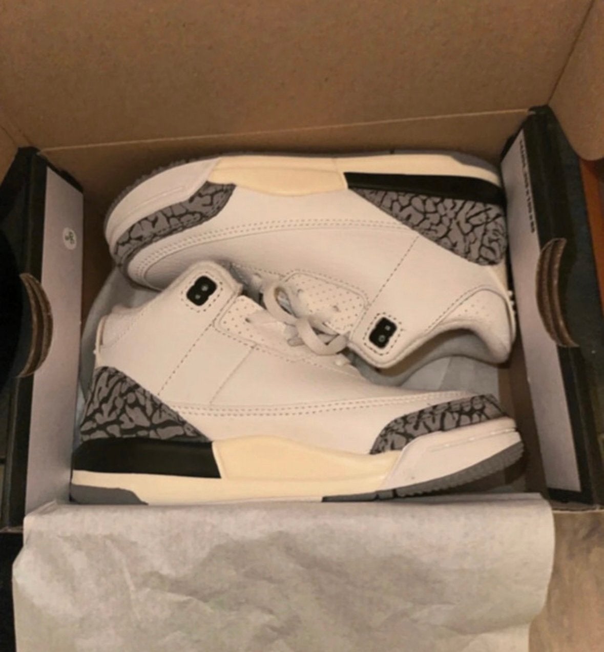 Jordan retro white cement maat 27, Nieuw, Ophalen of Verzenden, Jongen of Meisje, Sportschoenen