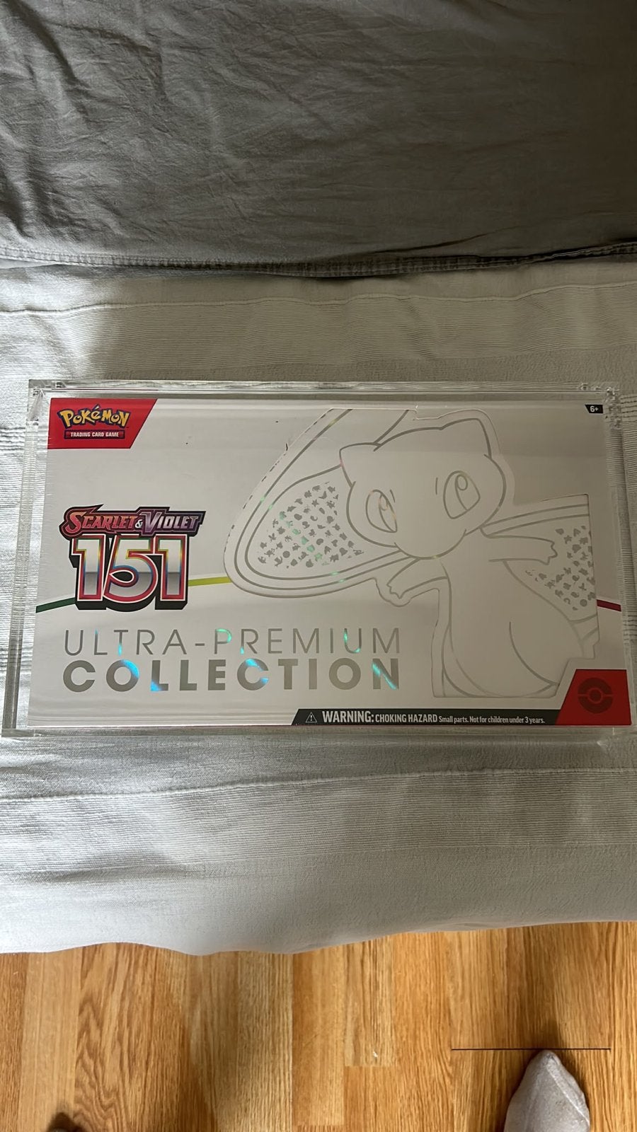 Pokémon 151 Ultra-Premium Collection UPC SEALED + Acryl, Ophalen of Verzenden, Nieuw, Overige typen