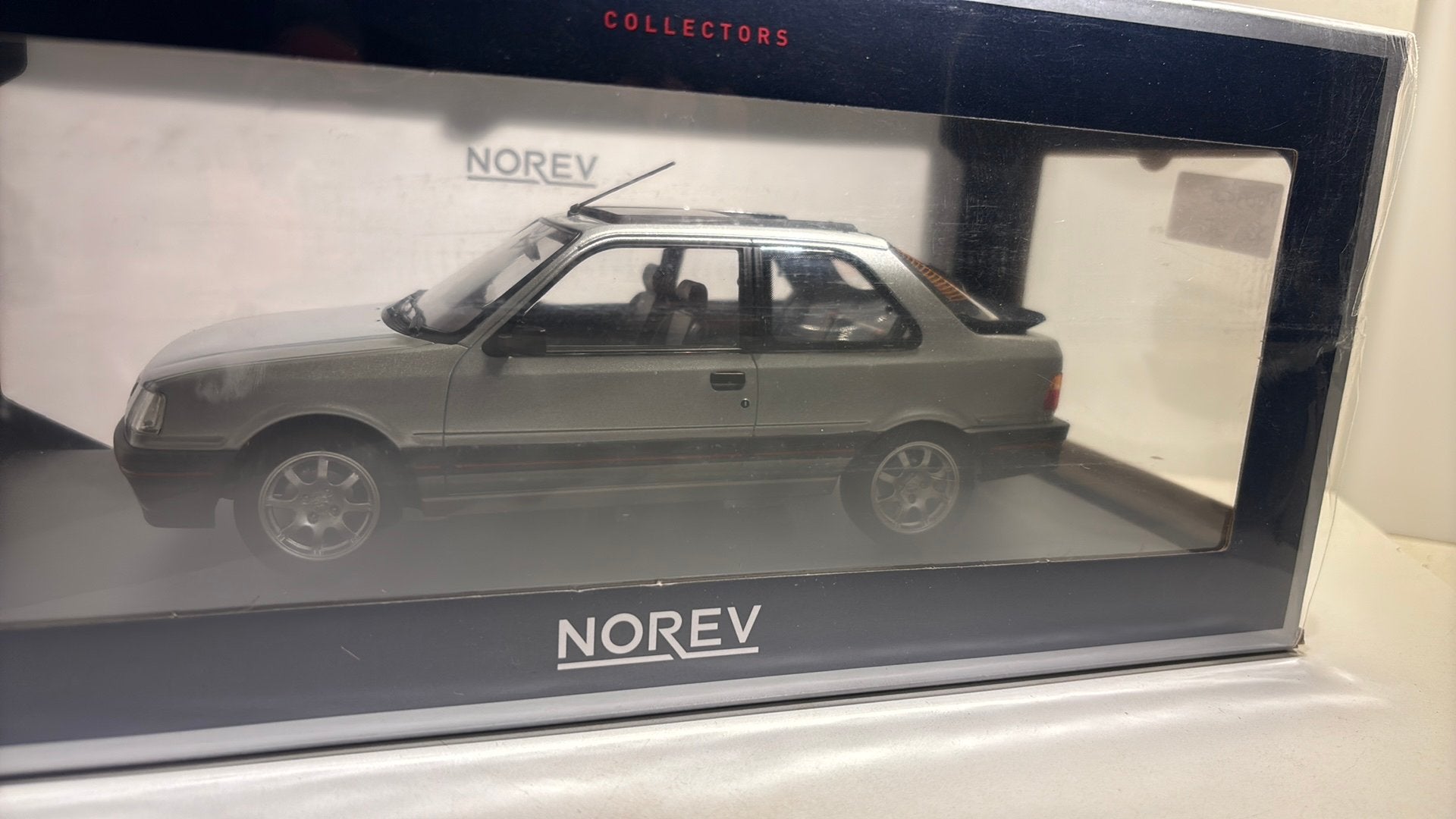 Peugeot 309 gti norev 1.18, Hobby en Vrije tijd, Norev, Ophalen of Verzenden, A, A