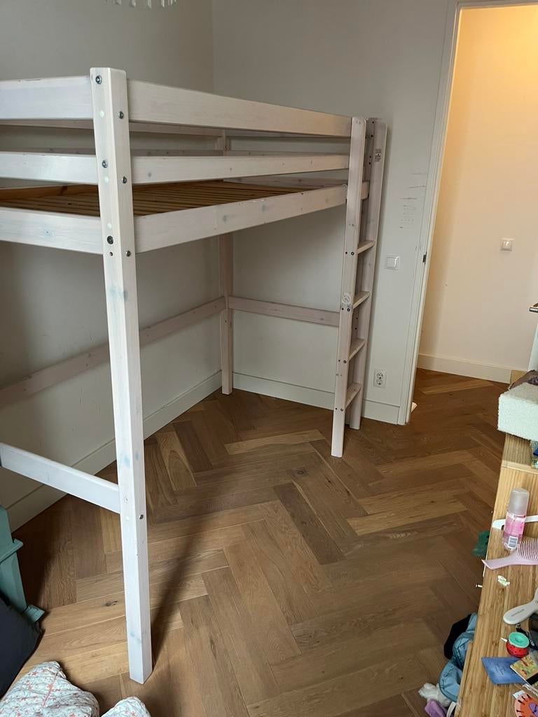Hoogslaper wit voor kinderkamer, Huis en Inrichting, Slaapkamer | Stapelbedden en Hoogslapers, Ophalen, Gebruikt, Eenpersoons