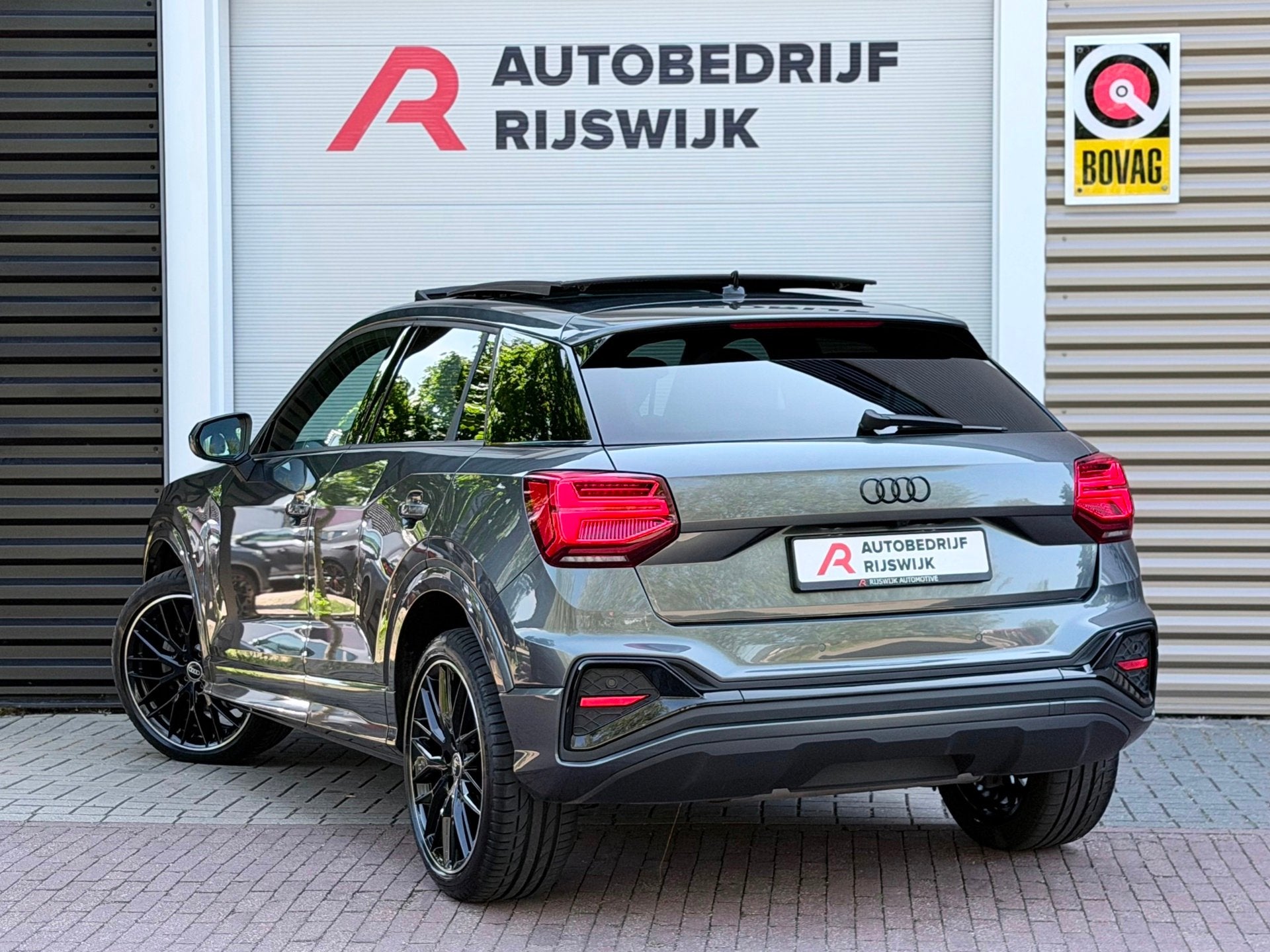 Audi Q2 35 TFSI S Edition Pano/Sonos/Camera/Sfeer, Auto's, 12 maanden, Q2, 4 cilinders, Alcantara