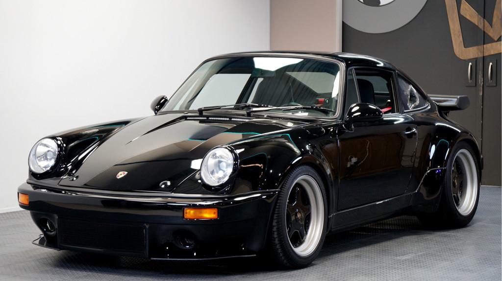 Porsche 911 930 3.5 Twin Turbo Coupé "Outlaw!" Volledig ger, Auto's, Achterwielaandrijving, Zwart, Zwart, Leder