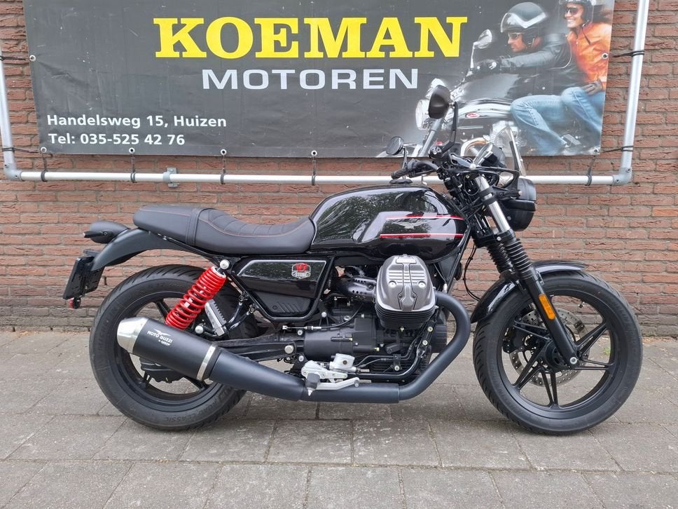 *VERKOCHT* MOTO GUZZI V 7 Special  Edition 850 V7 (bj 2024), 853 cc, 2 cilinders, Motorrijbewijs A, Bedrijf
