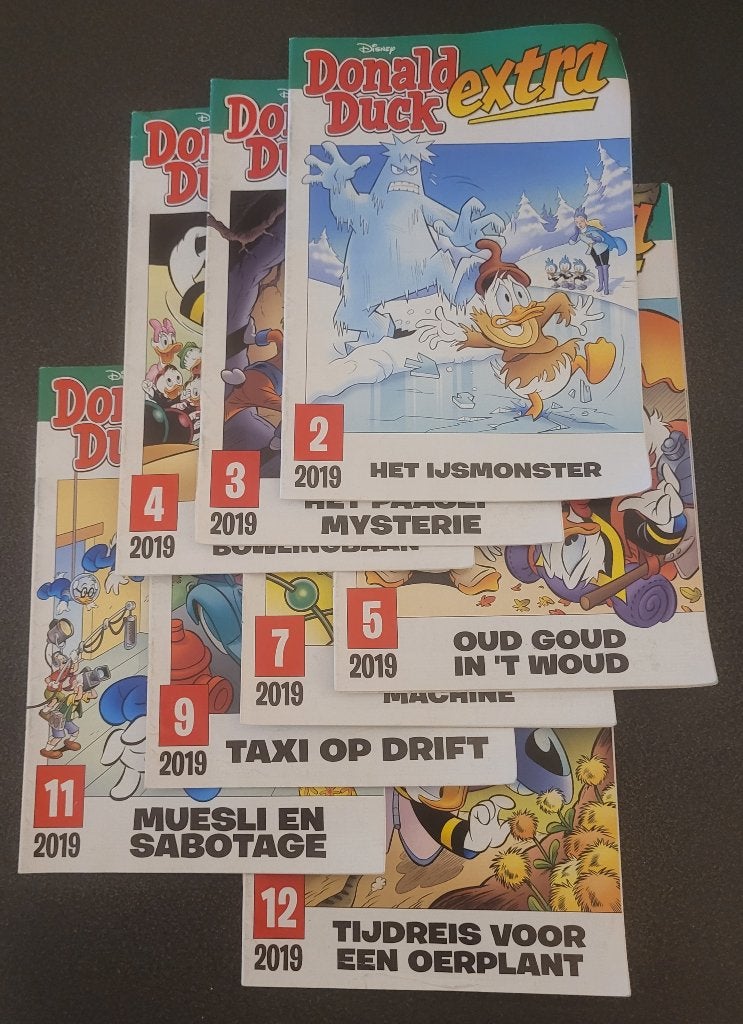 Donald Duck Extra 8 stuks uit 2019, Meerdere stripboeken, Ophalen of Verzenden, Zo goed als nieuw