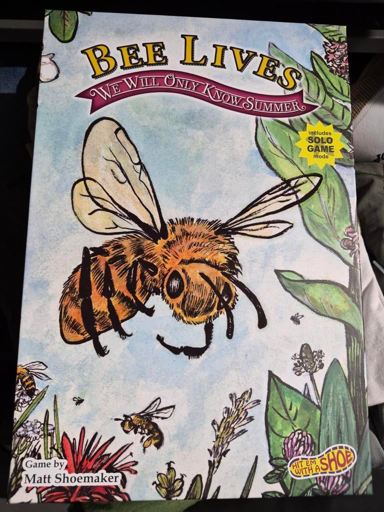 Bee lives   in zeer goede staat, Hobby en Vrije tijd, Gezelschapsspellen | Bordspellen, Ophalen of Verzenden, Zo goed als nieuw