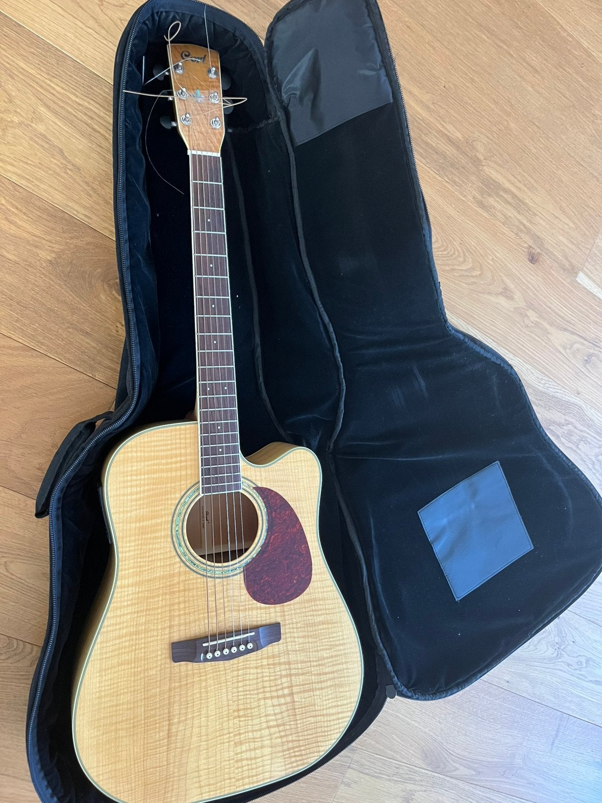 Cort MR-727F gitaar, Ophalen, Zo goed als nieuw, Western- of Steelstringgitaar