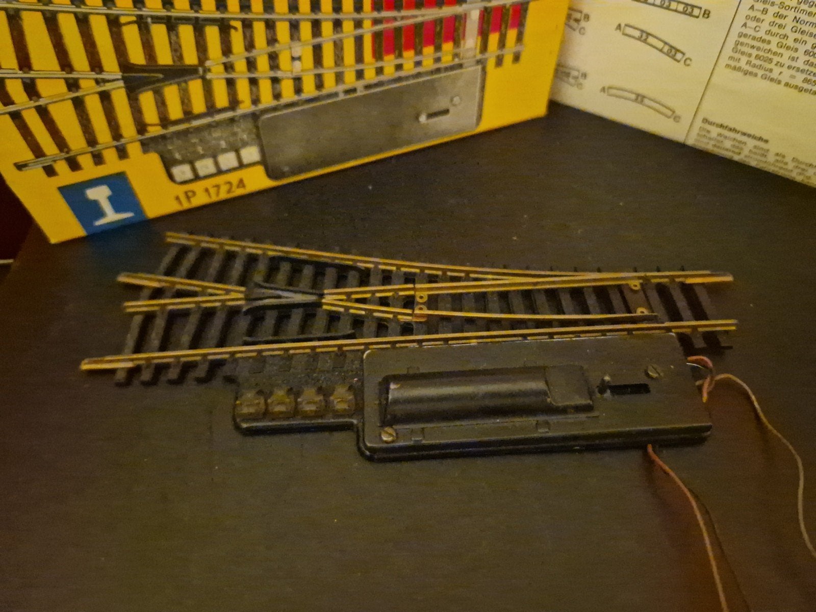 Fleischmann HO Wissel 1P 1724 met originele doos, Hobby en Vrije tijd, Wisselstroom, Gebruikt, Fleischmann, Rails