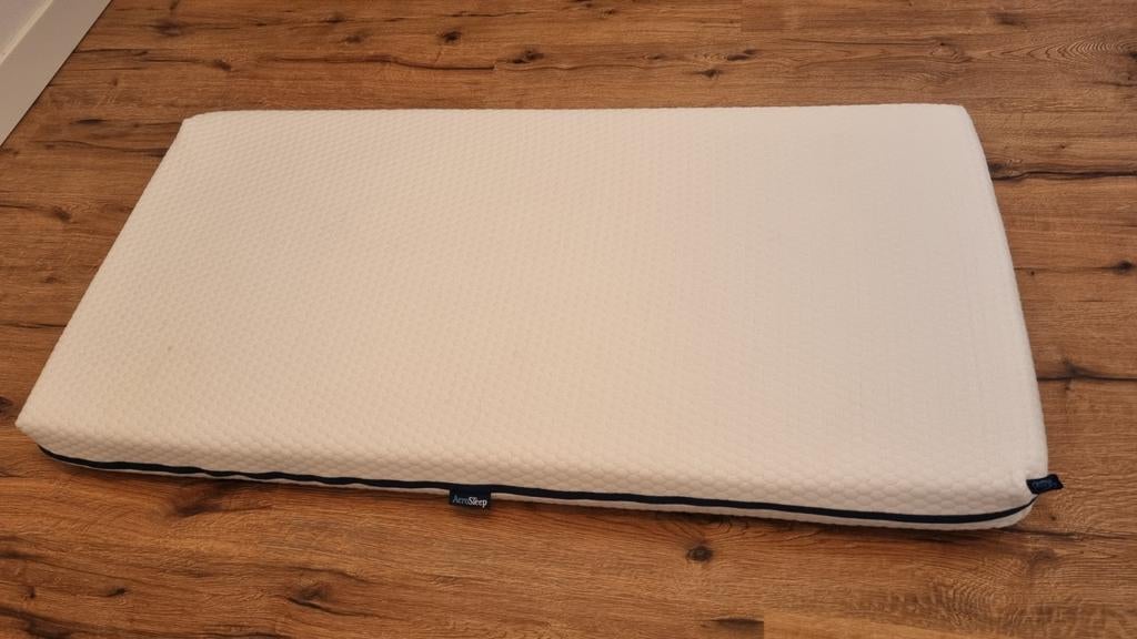 AeroSleep matrasje, Ophalen, Zo goed als nieuw, Ledikant
