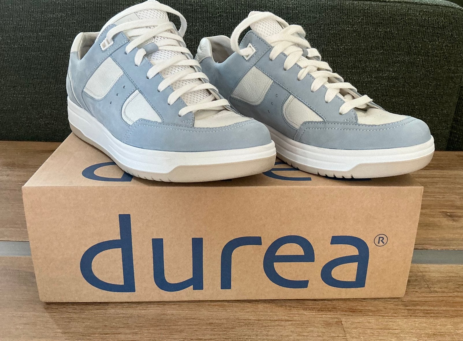 Durea sneakers maat 7 H, Blauw, Ophalen of Verzenden, Sneakers of Gympen, Zo goed als nieuw