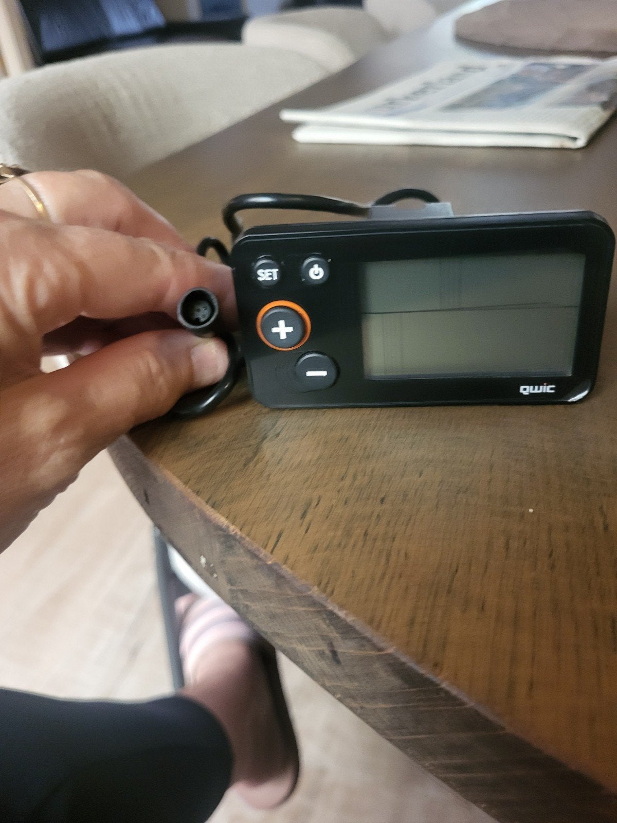 qwic displai met usb er in gebouwd, Ophalen of Verzenden