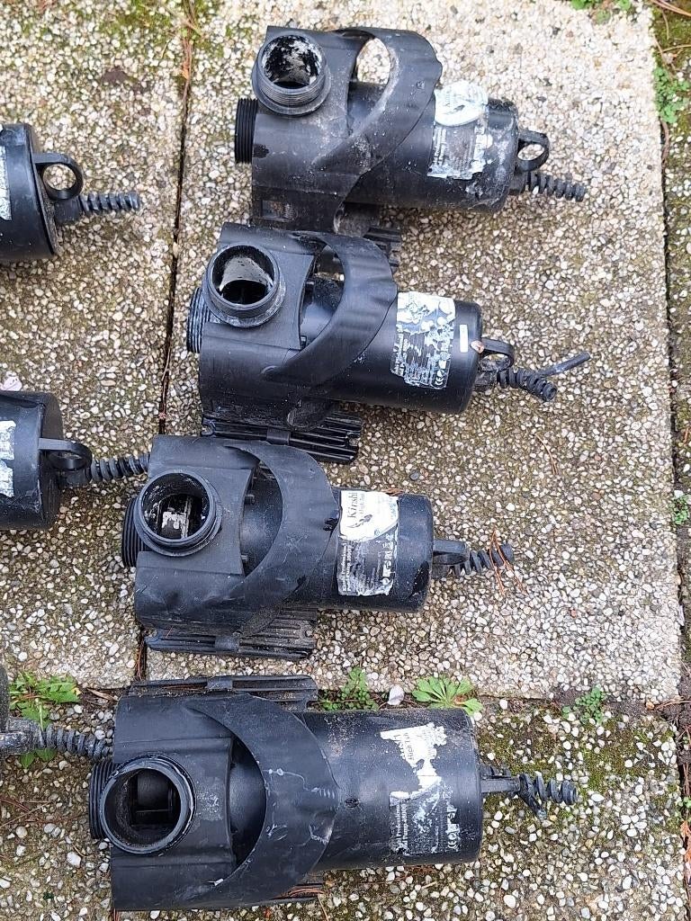 vijverpomp vijverpompen 13 stuks voor de hobbyist, Ophalen, Gebruikt, Vijverpomp