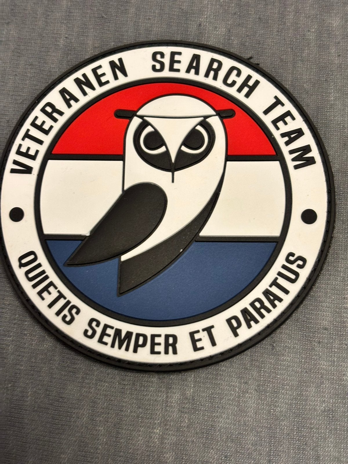 Pvc embleem veteranen search team, Verzenden, Nederland, Embleem of Badge