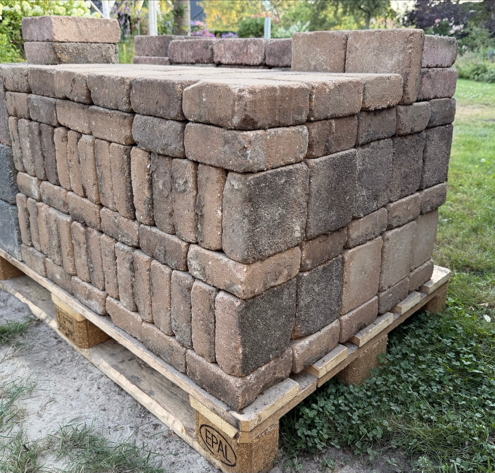 Gebruikte terrastegels - 14x14cm - geel, Tuin en Terras, Ophalen, Gebruikt, Beton, Terrastegels