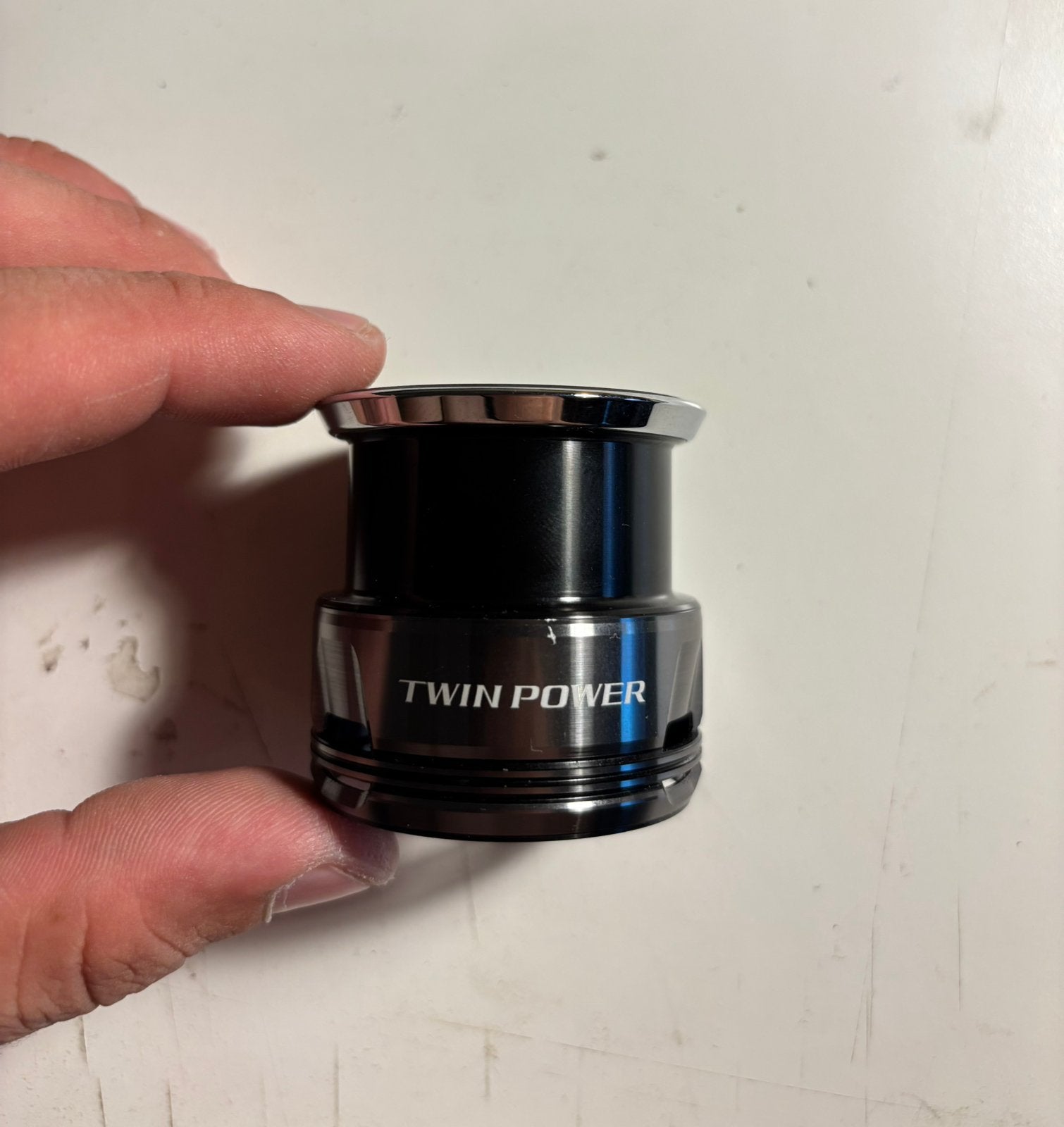 Shimano twinpower s2500 fe SPOEL, Ophalen of Verzenden, Zo goed als nieuw, Molen