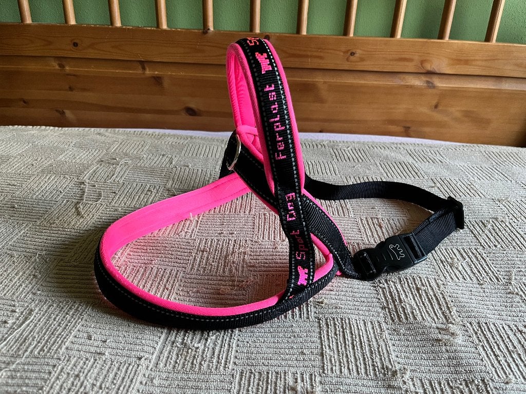 Hondentuigje Ferplast roze, Ophalen, Zo goed als nieuw, Hondenriem