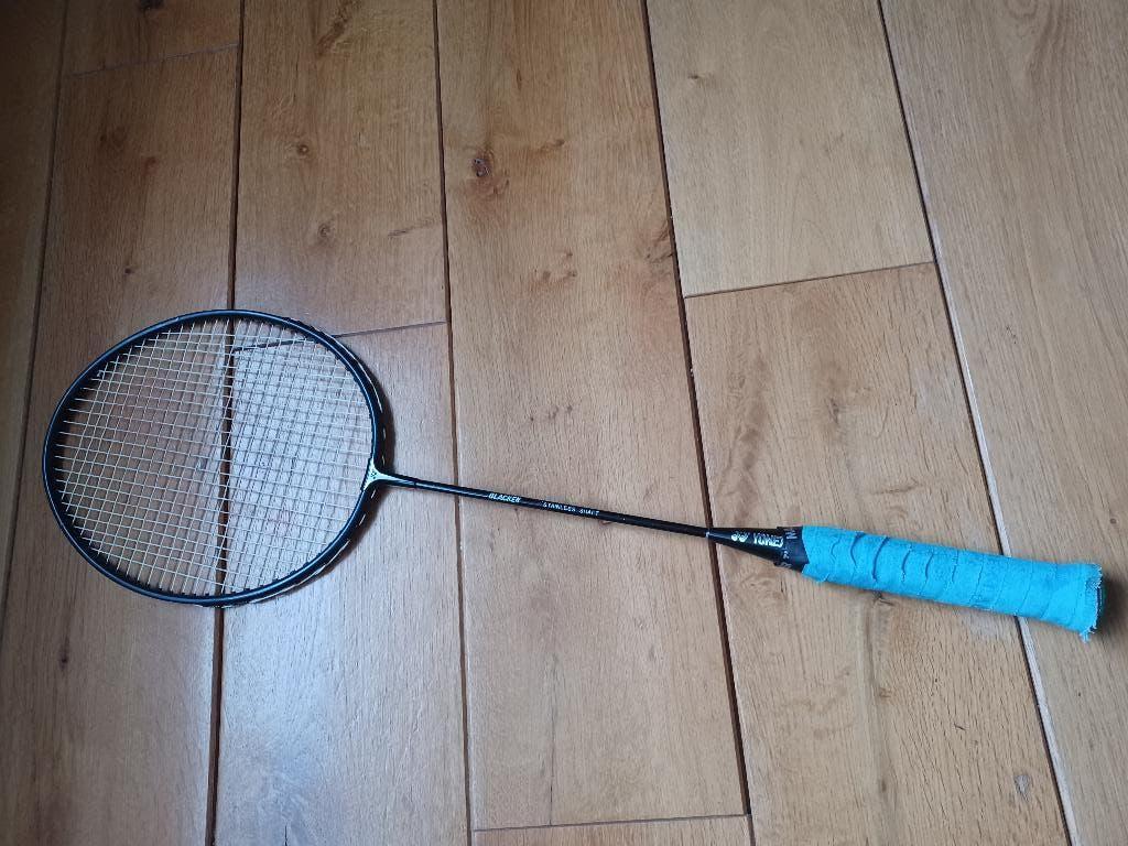 Yonex B‑8100 badminton racket, Sport en Fitness, Badminton, Ophalen of Verzenden, Gebruikt, Racket(s)