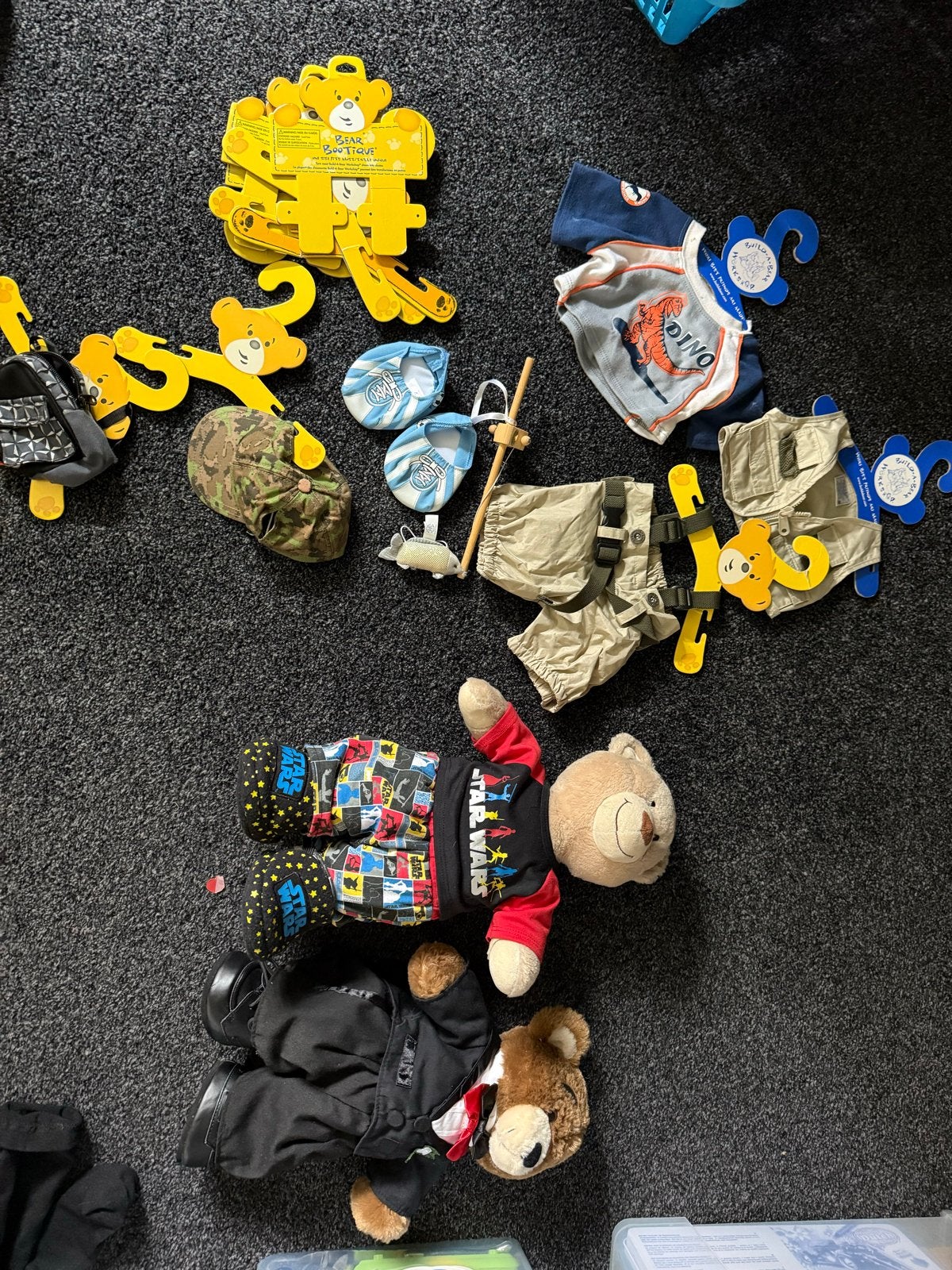 Build-A-Bear knuffelberen en kledingpakket, Gebruikt, Verzenden, Beer, Middelgroot (20 tot 80 cm)