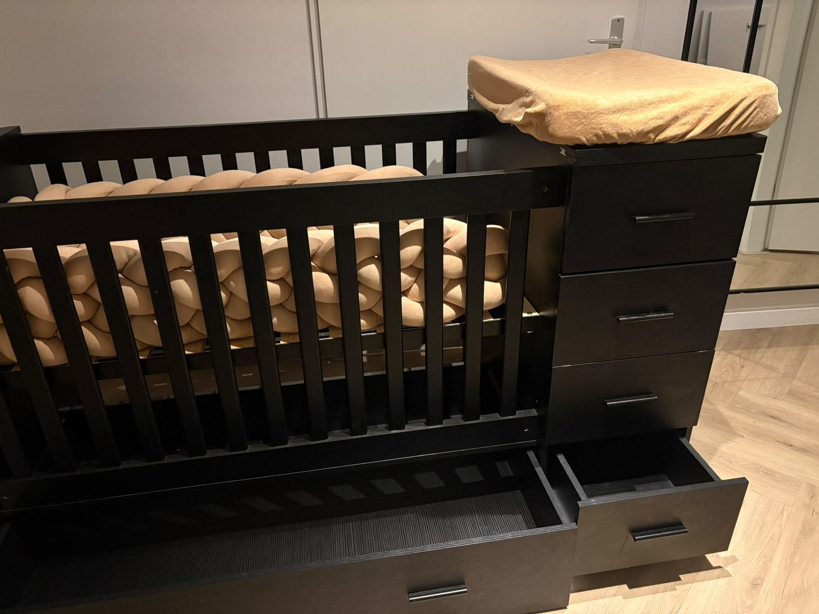 Babybed zogoed als nieuw, nauwelijks in geslapen, 70 tot 85 cm, Zo goed als nieuw, Lattenbodem, 140 tot 160 cm