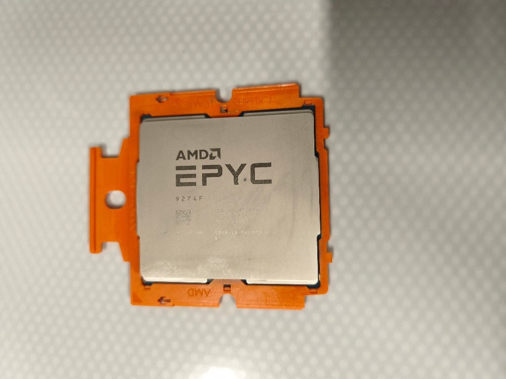AMD EPYC 9274F CPU Unlocked  Server Processor 100-000000794, Computers en Software, Processors, Socket SP5, Epyc Genoa, Ophalen of Verzenden