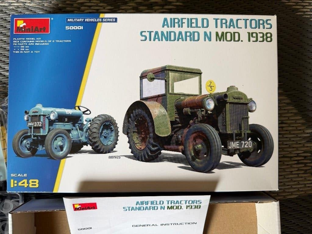 MiniArt 50001 Airfield Tractors Standard N Mod. 1938 schaal, Overige merken, 1:32 tot 1:50, Overige typen, Nieuw