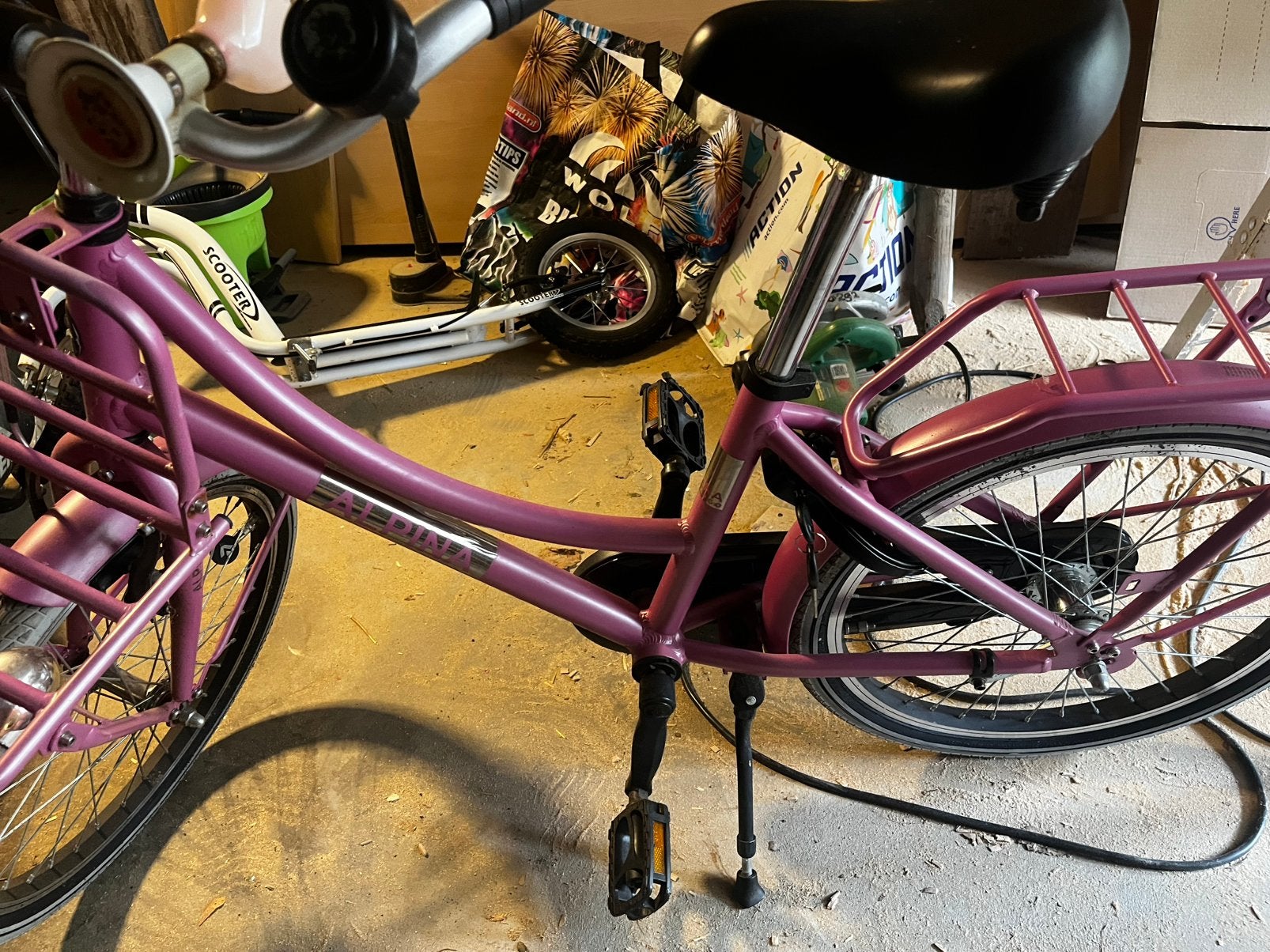 16 inch meisjes fiets, Fietsen en Brommers, Fietsen | Meisjes, Ophalen, Zo goed als nieuw, Terugtraprem, 16 inch