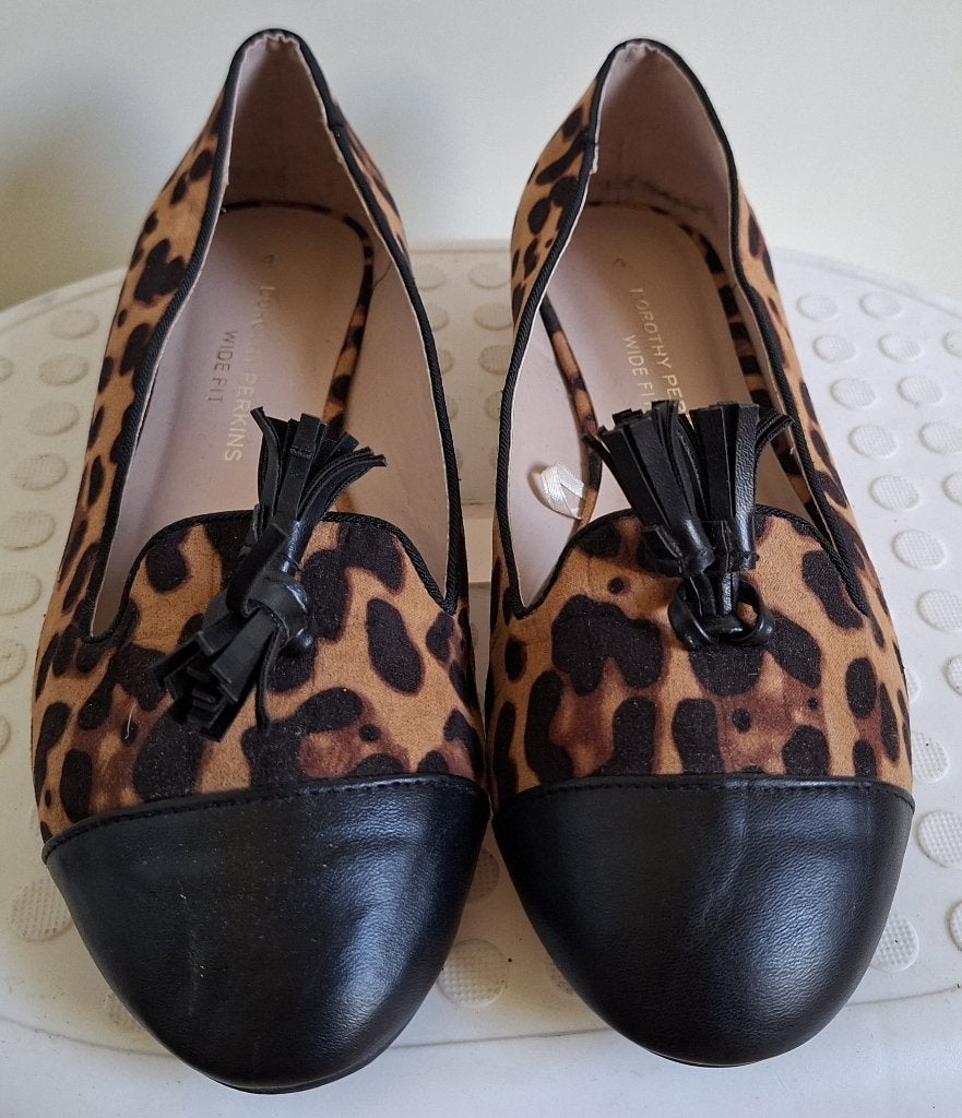 Dorothy Perkins Ballerina's met Luipaardprint. Maat 4., Ophalen of Verzenden, Zo goed als nieuw, Ballerina's