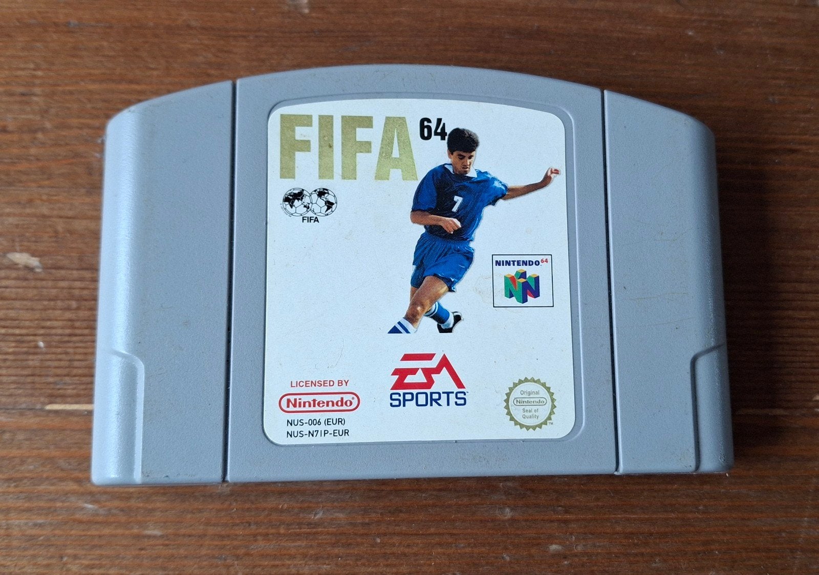 Fifa 64, Gebruikt, Ophalen of Verzenden, Sport, 3 spelers of meer