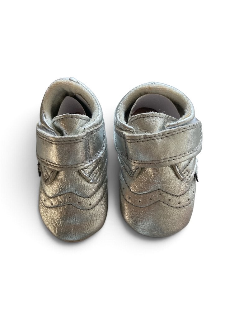 Nieuwe zilveren leren babyslofjes van Melton maat 18/19, Niet gespecificeerd, Schoentjes, Jongetje of Meisje, Nieuw