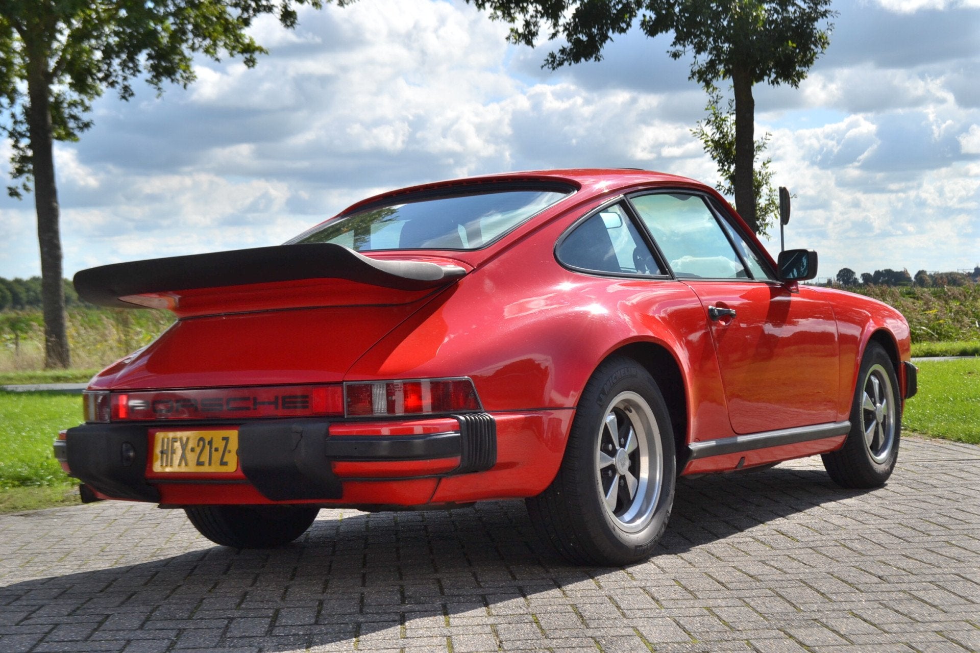 Porsche 911 3.2 Carrera Coupe Schuifdak (bj 1985), foto 9