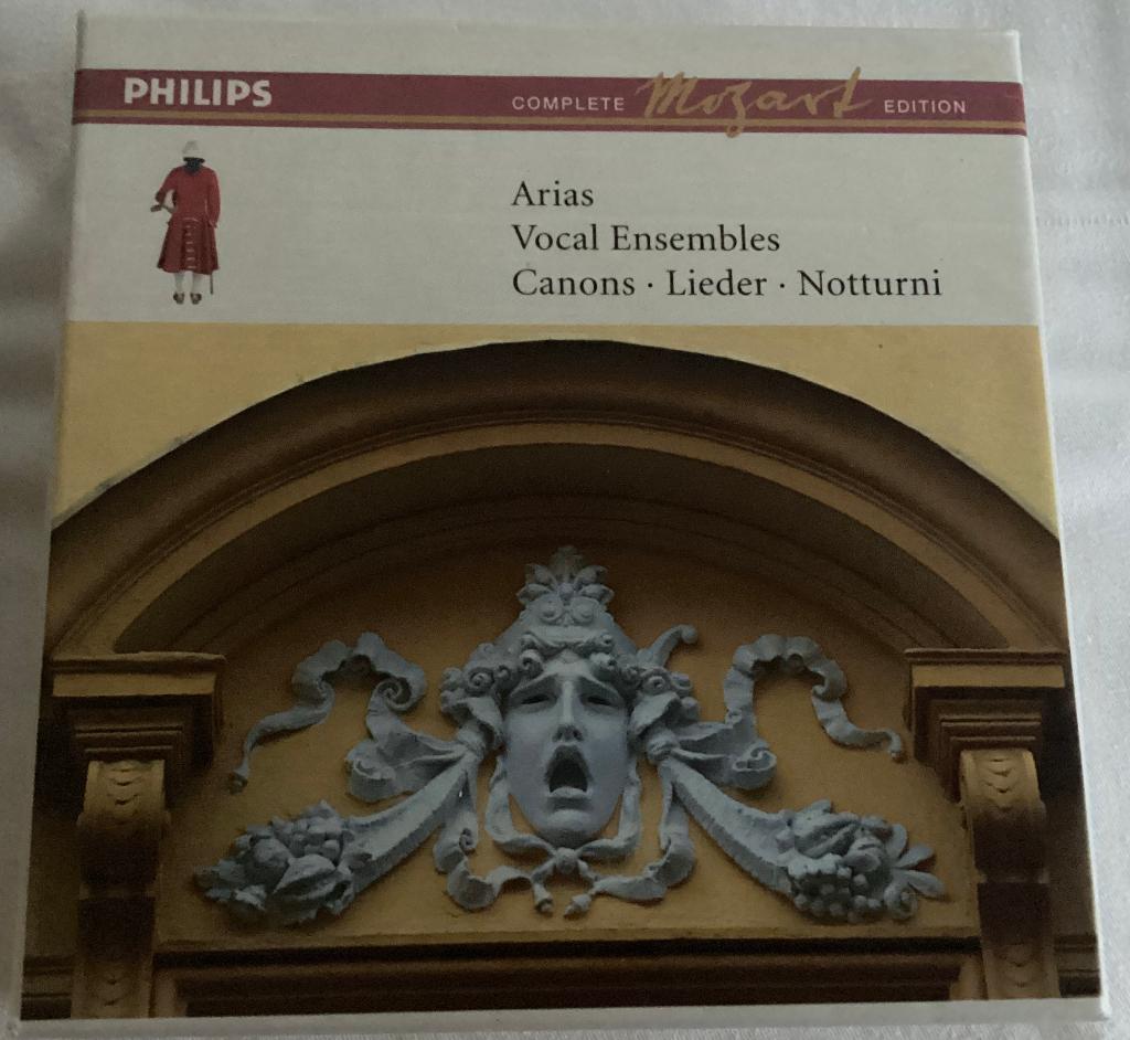Mozart Arias  Vocal Ensembles Canons Lieder  Notturni 10CD's, Ophalen of Verzenden, Classicisme, Gebruikt, Vocaal