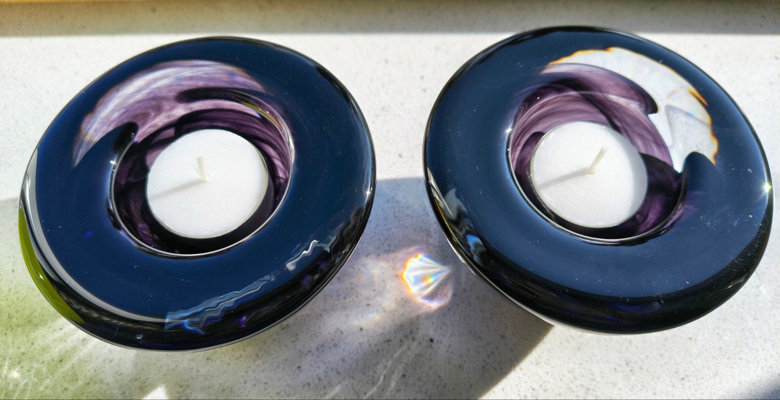 Kosta Boda set waxinelichthouders in aubergine paars, Zweden, Ophalen of Verzenden, Nieuw