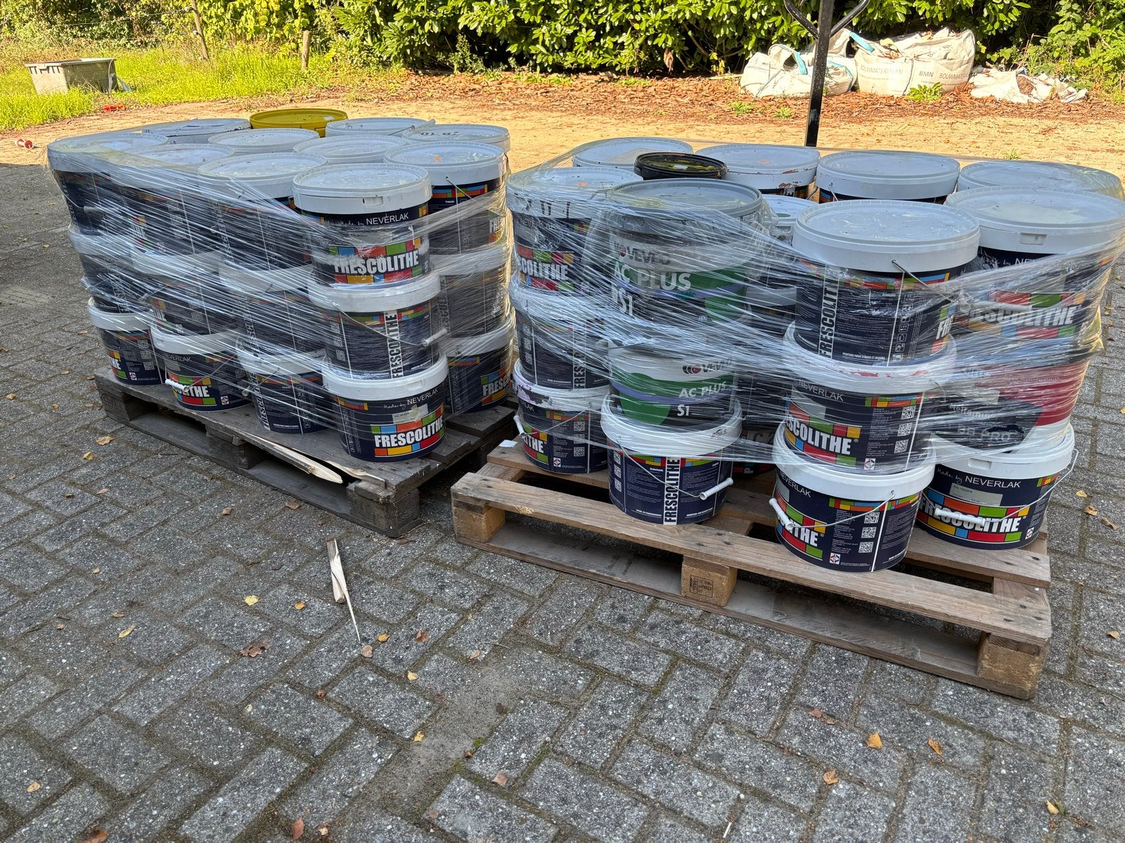 Latex verf - Diverse kleuren, halve en volle emmers, Ophalen, Gebruikt, Overige kleuren, Verf