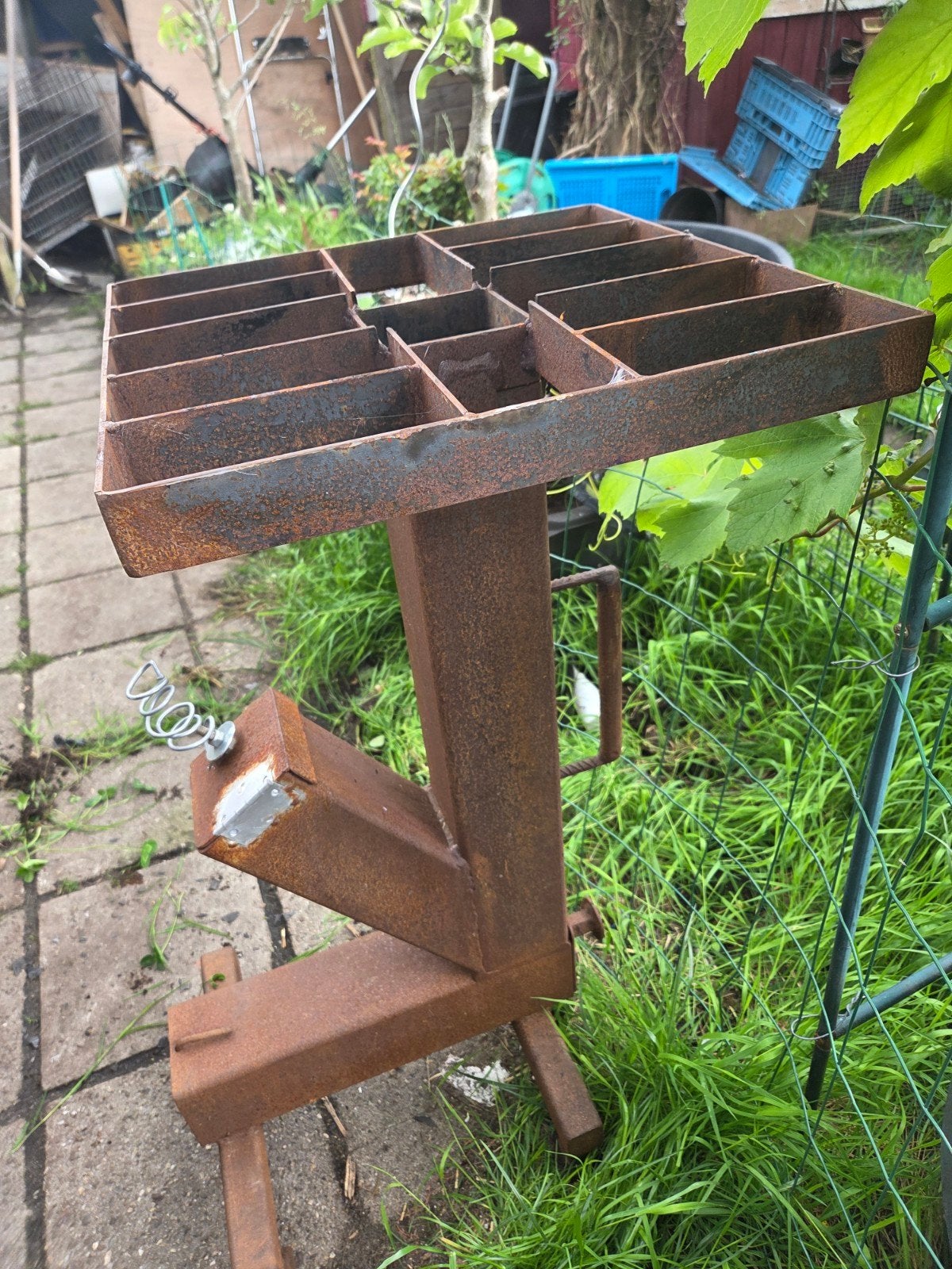 Robuuste Rocket Stove - Ideaal voor buiten koken, Tuin en Terras, Ophalen, Gebruikt