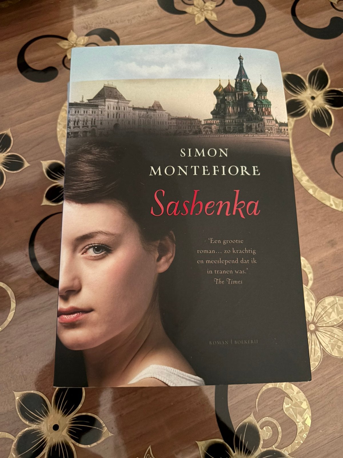 Simon Sebag Montefiore - Sashenka, Boeken, Ophalen of Verzenden, Nieuw, Simon Sebag Montefiore