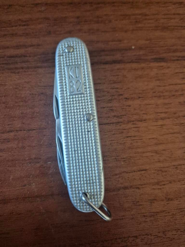 Vintage Zwitsers zakmes KL 82 - Multifunctioneel, Ophalen of Verzenden