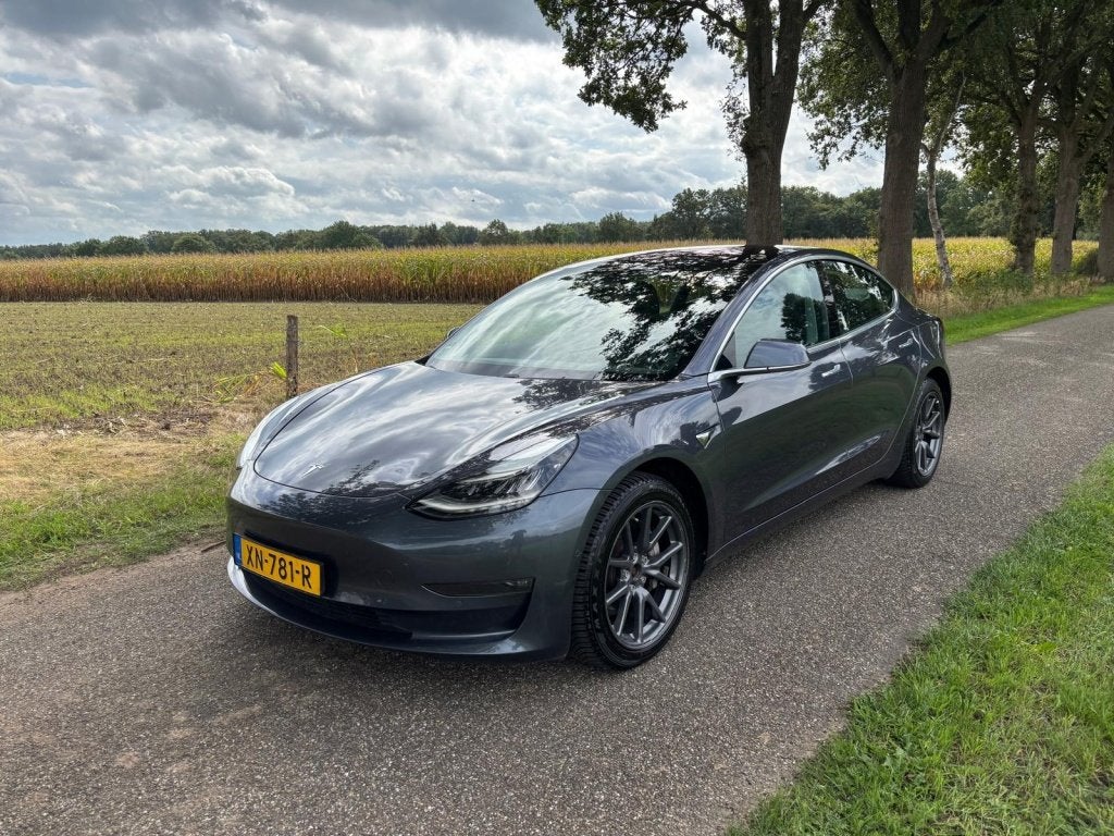 Tesla Model 3 Long Range AWD 75kWh | SOH 84% | Leder | Camer, Auto's, Tesla, Automaat, 0 cilinders, 544 km, Stoelverwarming