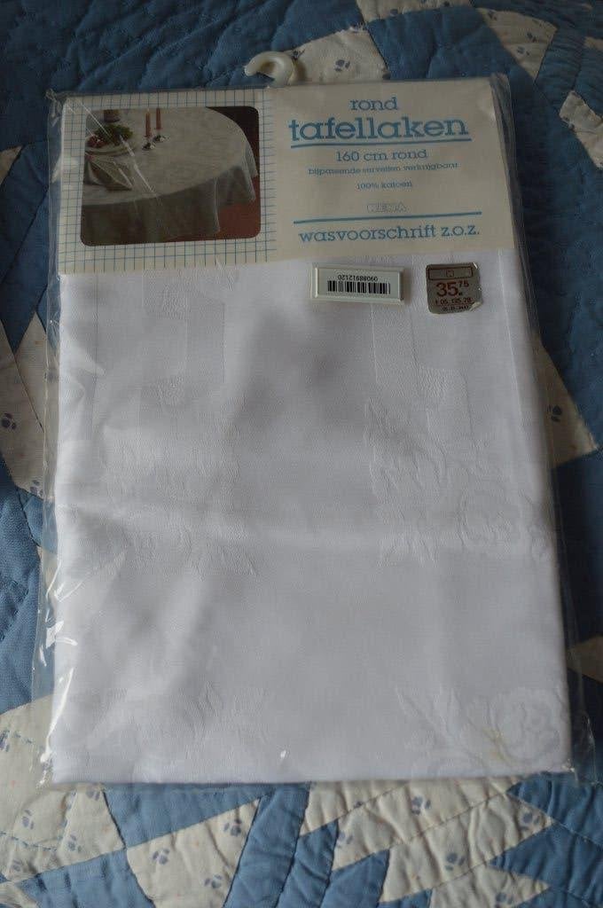 nieuw chique DAMAST Rond Tafelkleed 160 Ø + 6 x Servetten, Ophalen of Verzenden