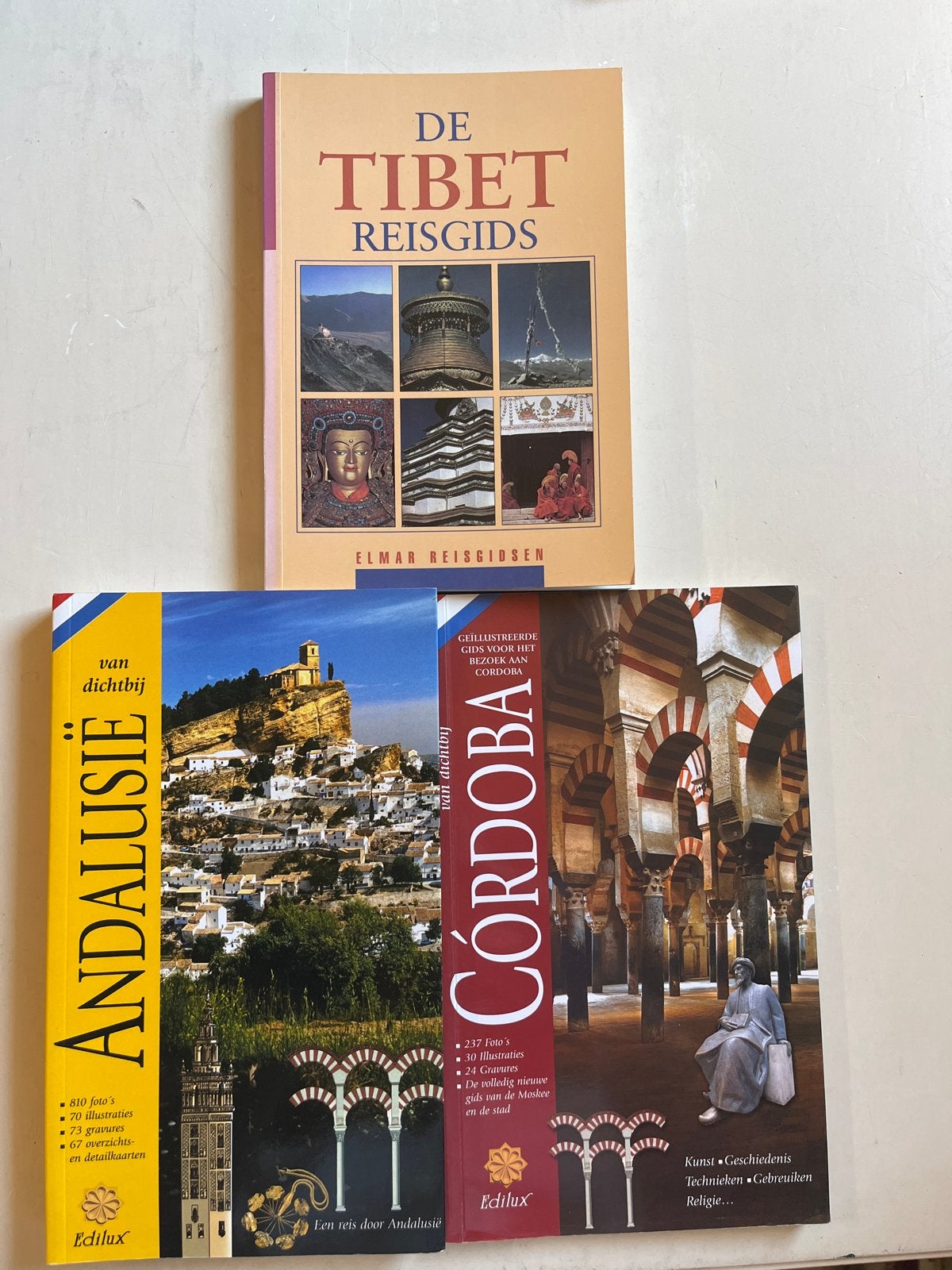 Reisgidsen: Tibet, Andalusië, Córdoba - Elmar & Edilux, Europa, Ophalen of Verzenden, Reisgids of -boek, Gelezen