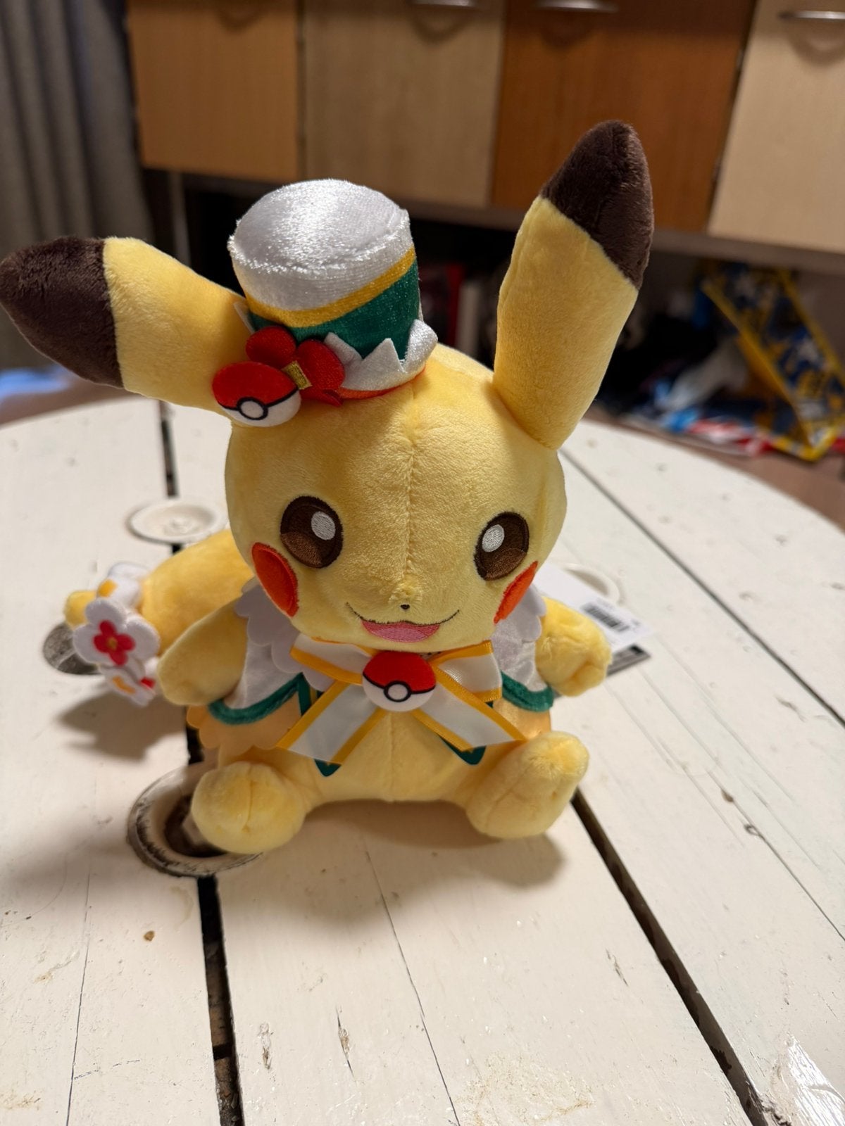 Pokepark Kanto Pikachu knuffel medium mannetje, Hobby en Vrije tijd, Ophalen of Verzenden, Nieuw