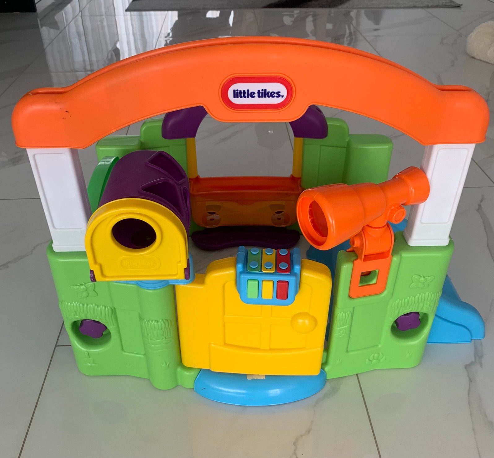 Mooie Huisje van Little Tikes, Ophalen, Zo goed als nieuw, Kunststof