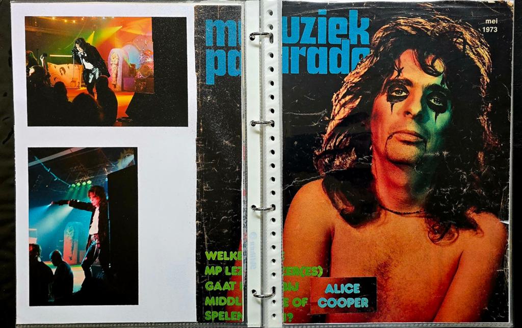 Alice Cooper Plakboek met Originele Handtekening & Certifica, Ophalen of Verzenden, Zo goed als nieuw, Muziek, Film of Tv